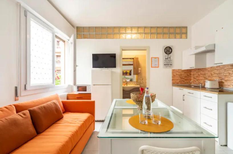 Holistay Suites Venezia Mestre Buitenkant foto