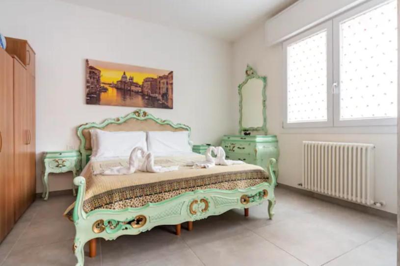 Holistay Suites Venezia Mestre Buitenkant foto