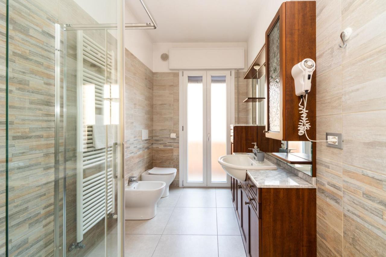 Holistay Suites Venezia Mestre Buitenkant foto