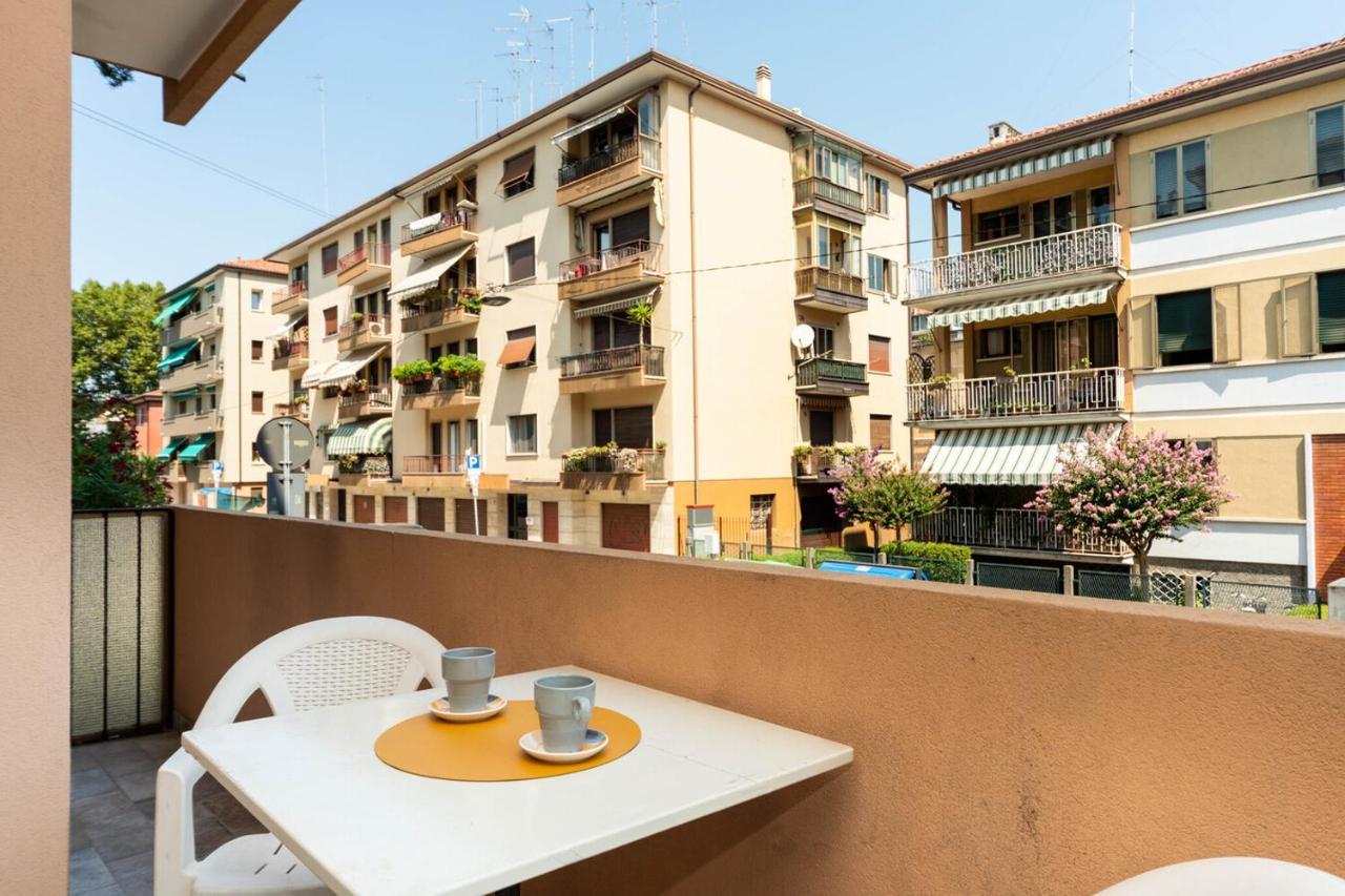 Holistay Suites Venezia Mestre Buitenkant foto