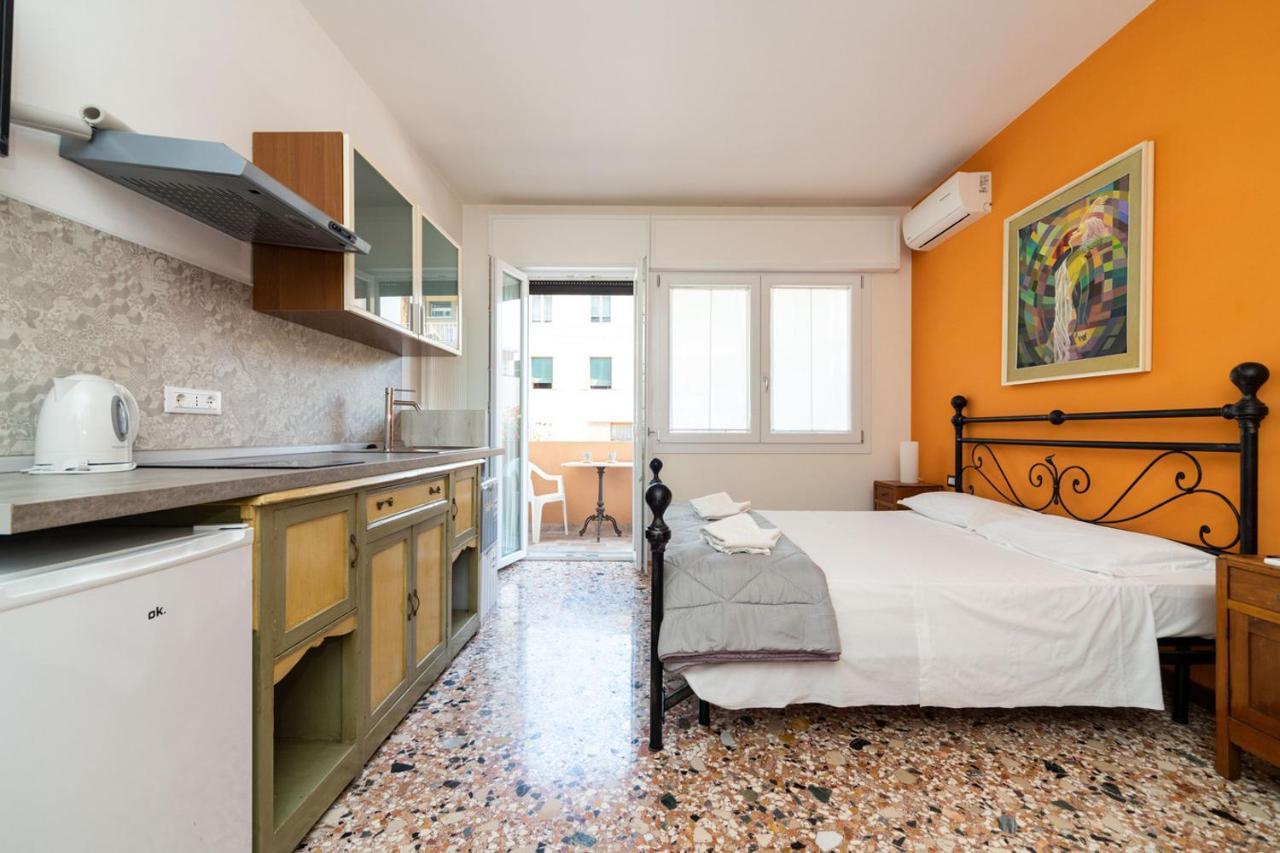 Holistay Suites Venezia Mestre Buitenkant foto